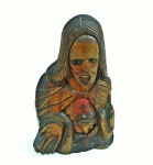 AM000, SEM ASSINATURA, escultura em madeira, representando Cristo, medindo 25 x 15 cm.