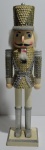 Boneco madeira quebra nozes com lantejoulas 37 cm