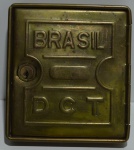 Antiga caixa dos Correios (departamento correios e telegrafos) em bronze 15x14cm