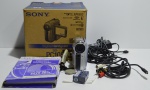 Camara digital video SONY PC105 com todos acessórios funcionando na caixa original