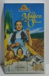 Fita VHS O Mágico de OZ (THE WIZARD OF OZ) com Judy Galand, Frank Morgan, Ray Bolger ... METRO GOLDWYN MAYER/UNITED ARTISTS, Original de 1939, Lançamento em 1996, P&B, Color, Legendado, 115 minutos