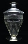 DEMI CRISTAL - Vaso floreira em demi cristal lapidado. Alt. 23 cm.