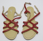 CALÇADOS - Lote de sandálias rasteirinhas em couro ZARA - Número 38 - Usadas