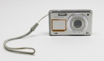 DIVERSOS - Antiga máquina fotográfica digital SAMSUNG, sem carregador. Não testado e sem garantia.