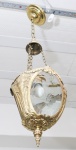 LUSTRE - Lindo lustre em metal dourado com 4 faces com vidros jateados. Alt. aproximada 45 cm.