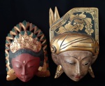 Máscaras decorativa em madeira indiana- Medida: 13x18 cm e  15x21 cm