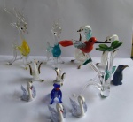 Belíssimo e antigo conjunto de 12 miniaturas de animais em murano trabalhado. A maior mede: 9 cm