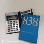 Antiga Calculadora ELC838 na caixa - No Estado - Funcionando  sem garantias.