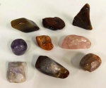 Coleção de Belíssimas 10 pedras semi preciosas alisadas . Medem na media: 6 cm