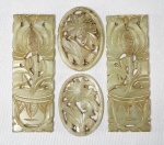 4 antigas placas chinesas em Jade Verde Celadon esculpidas. Med. 9 x 3.5 e 5 x 3.5 cm.