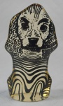 PALATNIK – Escultura cinética representando cão em resina de poliéster de manufatura Abraham Palatnik. Medindo 8,5 cm de altura por 5 cm de comprimento. 