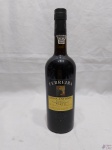 Garrafa de vinho do porto Ferreira Dona Antonia Reserva, 750ml, lacrada.