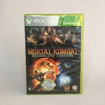 XBOX 360 - Jogo original Mortal Kombat em DVD com case. Excelente estado. 