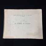 ENTE PROVINCIALE PER IL TURISMO DI ROMA  - Coleção com 14 gravuras assinado G. VASI DIS. E INC. Exemplares em excelente estado. Dimensões: 25 cm x 35 cm. Giuseppe Vasi nasceu em Corleone , Sicília e mais tarde, por volta de 1736, mudou-se para Roma. Após um período de intensas visitas e estudos, Vasi passou a trabalhar como gravador na Calcografia Camerale , a principal instituição pública romana dedicada à gravura e água-forte, fundada alguns anos antes pelo Papa Clemente XII . Suas vistas para a Calcografia incluem panoramas da Fontana di Trevi e da Escadaria Espanhola. Mais tarde, Vasi começou a trabalhar por conta própria, produzindo e vendendo séries de suas vistas a um público formado principalmente por grandes turistas.