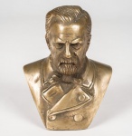 LOUIS PASTEUR - Antigo e belo "BUSTO" em bronze macio e polido. Exemplar de coleção e em excelente estado.  Dimensões: 11 cm  x 8 cm.