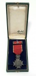 Belíssima medalha militar em prata de lei da Força Aérea Brasileira, FEB.