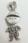 Lindo pendentif em prata de lei 925ml, peça articulada representado menino, med. 28x11 milímetros.
