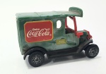 Antigo carrinho da Coca-Cola  med. 4x8x3 centímetros.