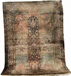 TAPETE PERSA  - Belissimo tapete feito a mão em seda sobre algodão,  med. 2,20x1,50.