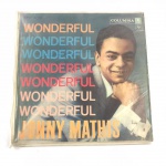 COLECIONISMO - Disco de vinil , Lp JONNY MATHIAS  /  " WONDERFUL  " de 1964  ,  em bom estado de conservação .