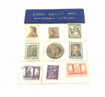 COLECIONIMSO - Souvenir com selos e moedas do Vaticano do ANNO SANTO 1975  em excelente estado .