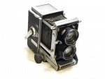 RARIDADE - Câmera fotográfica profissional MAMIYA C33. Sem teste de funcionamento