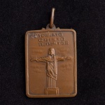 Medalha Comemorativa, Externato Cristo Redentor, Bronze, Peso 7 g, Diâmetro 30 x 23 mm,, Muito Bem Conservada.