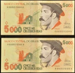 Cédulas Brasileiras, Valor 5000 Cruzeiros Reais, Ano 1993, Série A8905 - Numerações em Sequencia com Finais 070304A; 070305A; ; Efígie Gaúcho, Soberbas/FE