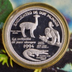 Moeda Estrangeira, PERU, 2ª Série Ibero  Americana / Comemorativa ao Encontro de Dois Mundos - Animais em Perigo de Extinção, Valor 1 Novo Sol, Ano 1994, Prata, Peso 27 g, Folder Original do Banco Central,Proof - Flor de Cunho.