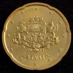 Moeda Estrangeira, LETÔNIA, Valor 20 Cents de Euro, Data 2014, Bronze Alumínio, Flor de Cunho.