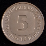 Moeda Estrangeira, ALEMANHA, Valor 5 Marcos, Ano 1979 J, Níquel, PROOF - Brilho de Cunhagem - Flor de Cunho.
