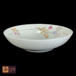  BOWL EM PORCELANA SCHMIDT NA COR BRANCA COM DECORAÇÃO FLORAL E FRISO DOURADO  - MED: 6,5 X 25 CM.