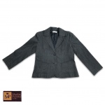 ANABEL - JAQUETA JEANS PRETO RISCADO, FORRO EM CETIM -MED: 55 CM E OMBRO:43 CM.