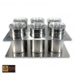 CONJUNTO  EM INOX  COM SEIS PORTA-CONDIMENTOS EM SUPORTE - MED TOTAL: 8 X 18 X 12 CM.