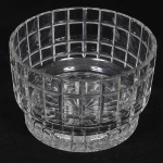 BOHEMIA - Grande centro de mesa / fruteira em cristal europeu finamente lapidado, lapidação dita tijolinho. Med: 25 x 16cm