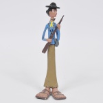 ARTE POPULAR - Leudo Correia - Cangaceira - Escultura em barro cozido policromado. Peça assinada. Med: 25cm (Braço colado)