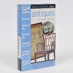 LIVRO - Antiques - Professional Handbook - Editora Millers - Apresentando Chippendale, porcelan de berlim e outros em fotos e ilustrações