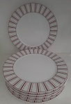 Seis pratos rasos s em louça  Porto Brasil com detalhes nas bordas em vermelho -Diâmetro: 27 cm