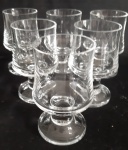 Seis taças para vinho em cristal pesado com base grossa e redonda - Diâmetro:  6 cm ( base e boca)  e Altura: 10,5 cm