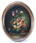 MORALE - Espanha, séc.XIX - Antiga pintura oval 'Vaso de Flores', o.s.c., assinado no c.i.d. Datado no verso. Medida total: 35 x 29 cm.