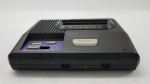 Console Videogame Dynavision 4 Clone de Nintendinho . Dynavision foi uma série de consoles de jogos eletrônicos feitos pela Dynacom a partir de 1983. Sendo a primeira empresa a lançar um clone de Atari 2600 em 1983 e posteriormente em 1989 um clone de NES no mercado brasileiro. Os clones se tornaram populares no país.. Esse console possuía como diferencial duas entradas, uma para cartuchos de 60 pinos e outra para 72 pinos, não necessitando mais de um adaptador.  Em Excelente Estado de Conservação , o console está Ligando, porém, não foi testado na TV.