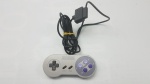 Controle Manete Para Videogame Console Super Nintendo/SNES Original.Não Testado.Não garantimos o funcionamento caso o envio seja feito pelos correios ou transportadora.