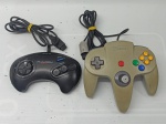 2 Controles Originais - Manete para Nintendo 64 - N64 e Phantom System, Controle Phantom System está com Start Ruim e a de N64 Analógico está com folga.