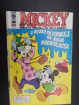 Gibi ou HQ - Mickey Revista Mensal da Walt Disney 250, ano 1973, editora Abril, possui assinatura na capa.