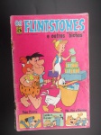 Gibi ou HQ - Os Flintstones e Outros Bichos nº 26, ano 1975, editora Abril, possui sérios desgastes nas bordas, capa e contracapa precariamente presas ao miolo.