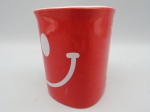 Caneca Nescafé Vermelha - Sorriso - Xícara Colecionável. Mede 8,2cm de altura. Para uso, coleção, decoração.