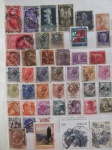 Colecionismo Filatelia Selos Antigos. Lote com selos estrangeiros, conforme foto. Somente os selos, sem a folha do álbum classificador (E13).