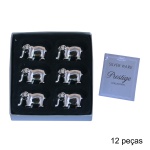 WOLF- Lacquer coated. Conjunto de 12 marcadores de lugar na forma de elefante. 3 cm. Acondicionados em caixa (11 x 10 cm). Peças sem uso. Novas. Este lote encontra-se em Belo Horizonte, MG, e só estará disponível em nossa loja a partir do dia 13 de Outubro.