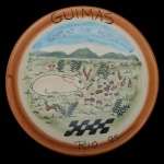 Restaurante da Boa Lembrança. GUIMAS  Coelho na Horta. Rio, 95. Cerâmica policromada pintada à mão. 26 cm. Este lote encontra-se em Belo Horizonte, MG, e só estará disponível em nossa loja a partir do dia 13 de Outubro.