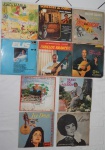 MÚSICA, dez (10) LPs: Foi Deus, Lídia Ribeiro; Aquela Rosa, Luísa; Tradições de Traz-os Montes e Alto Douro, volume 4; Elis, Serie Autografos de Sucesso numero 2; Cabelos Brancos, Silvio Caldas; Serestas de Ouro, Carlos Alberto; Feito Para dançar numero 6, Waldir Calmon; Serenata, Silvio Caldas; Nuno de Aguiar; João e Maria, A Cigarra e a Formiga, A Roupa Nova do Rei, vinil de tonalidade vermelha.